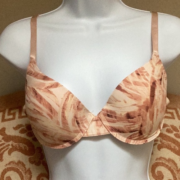 Danskin NWOT two bras 36B brown and blush beige design 3 hook T-shirt bra - Picture 2 of 10